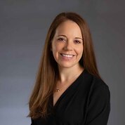 A portrait photo of doctor Amy Mohr, a dentist in Magnolia